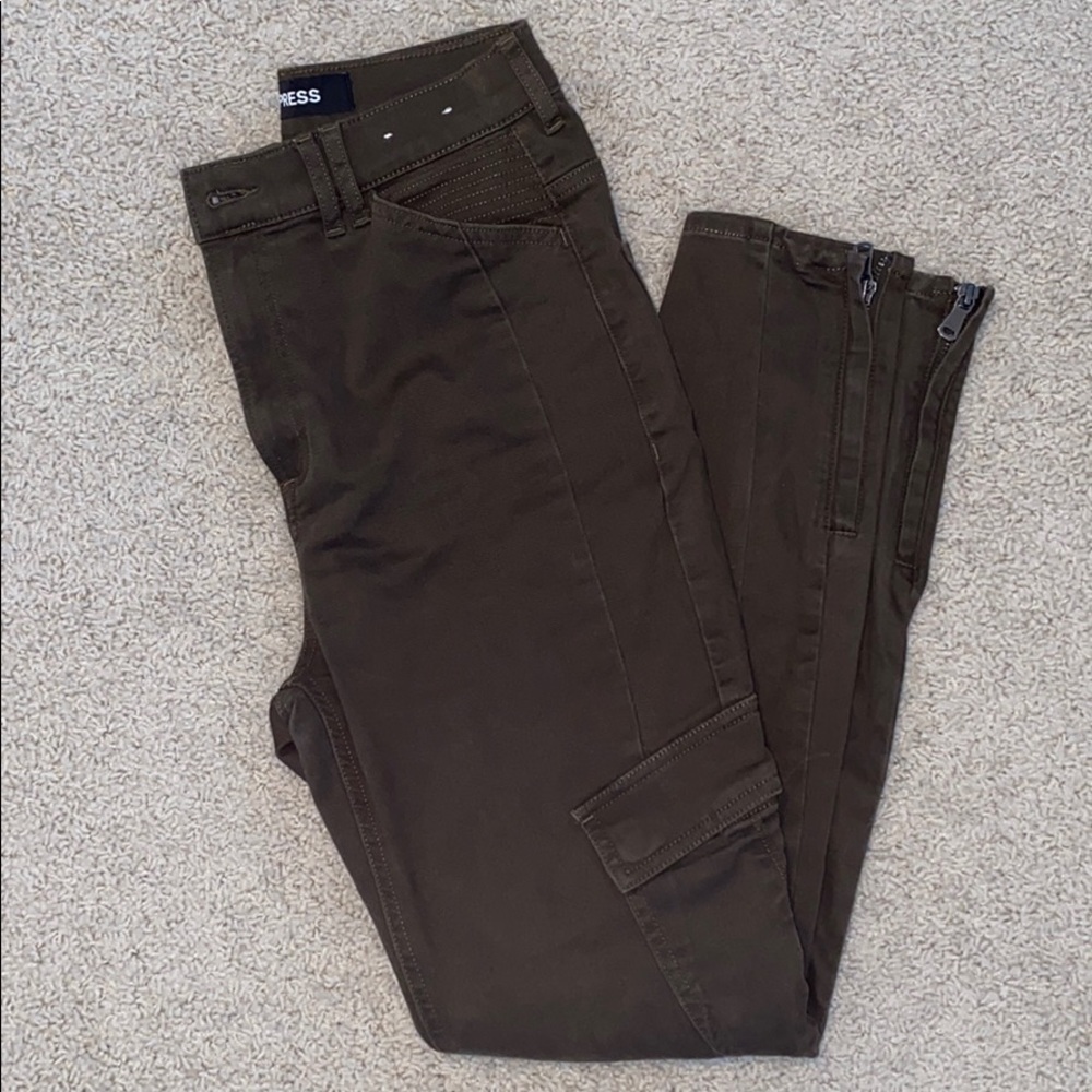 Express high waisted olive green pants